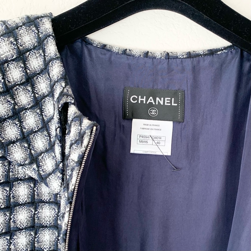 Chanel tweed CC zipper dress - Picture 16 of 16